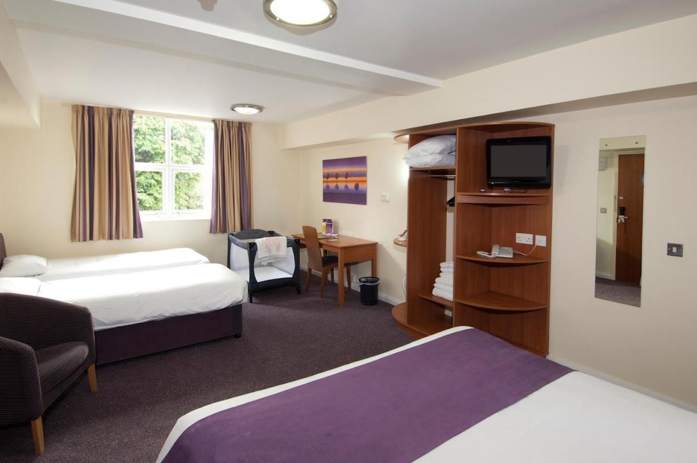Milestone Peterborough Hotel A1M, Sure Hotel Collection By Best Western Stilton Buitenkant foto